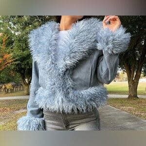 Trendy Light Blue Faux Fur and Faux Suede Jacket